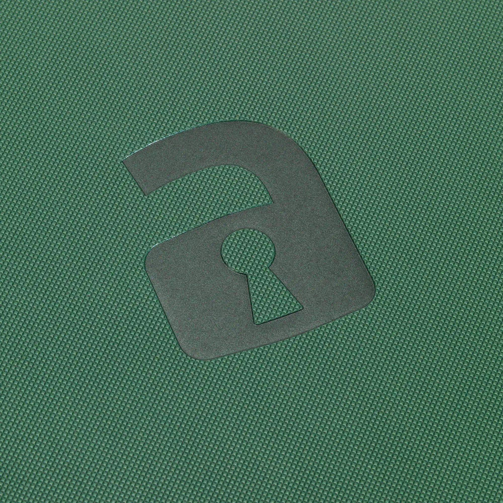 Vault X - 9-Pocket Exo-Tec® Zip Binder - Metallic Green