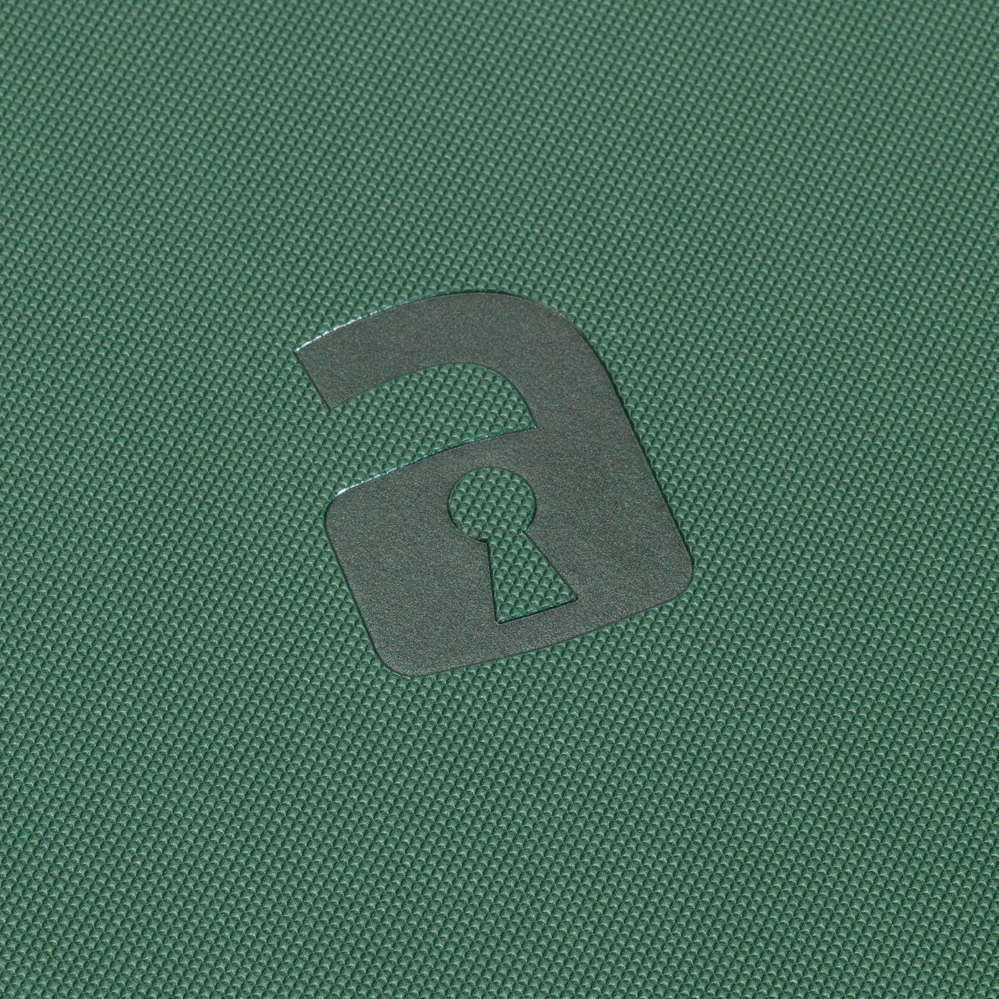 Vault X - 4-Pocket Exo-Tec® Zip Binder - Metallic Green
